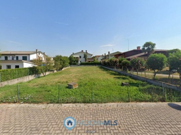 terreno edificabile in vendita a Camponogara