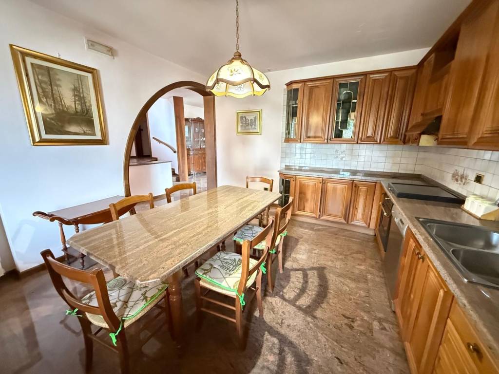 casa indipendente in vendita a Camponogara