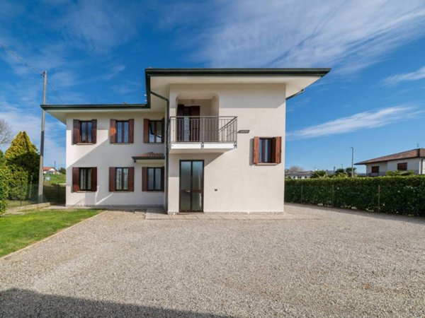 casa indipendente in vendita a Camponogara in zona Prozzolo