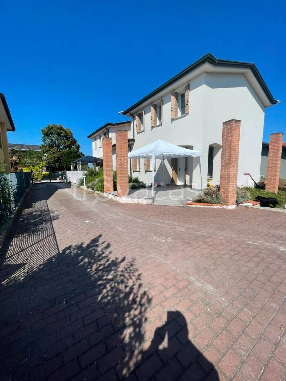 casa indipendente in vendita a Camponogara in zona Prozzolo