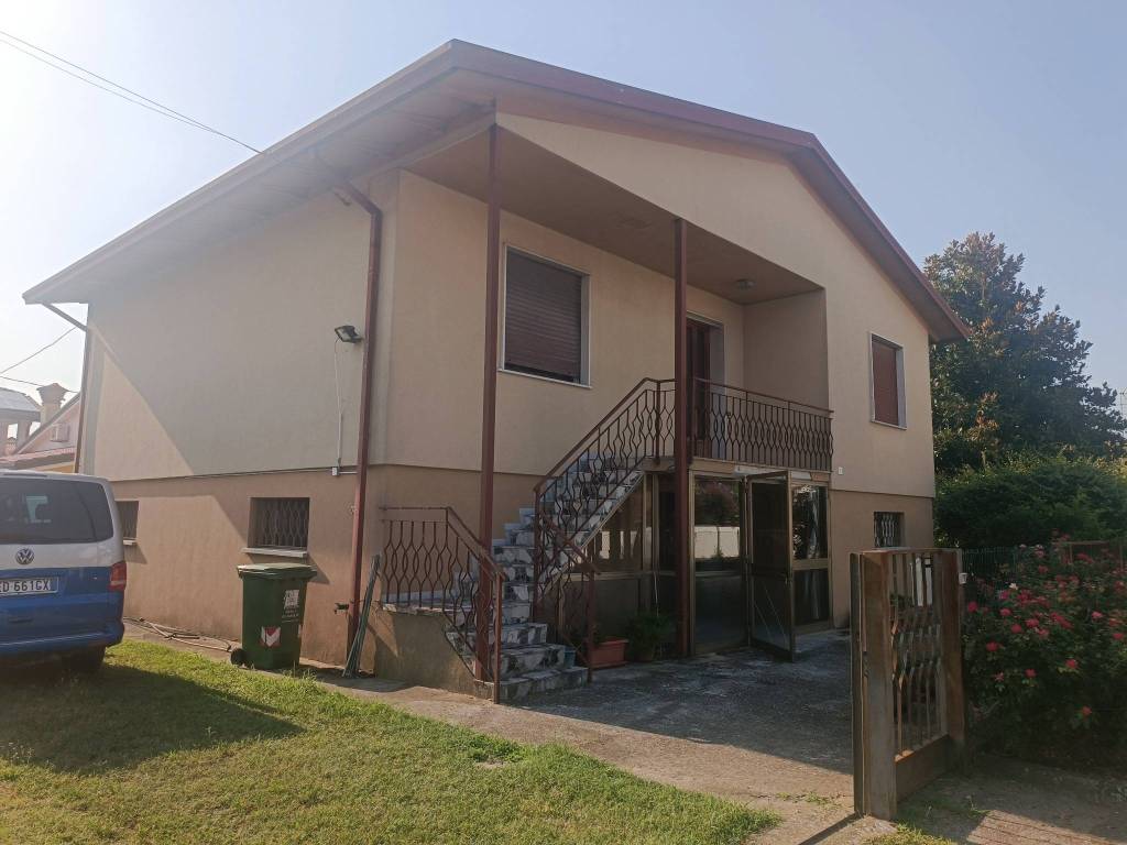 casa indipendente in vendita a Camponogara in zona Prozzolo
