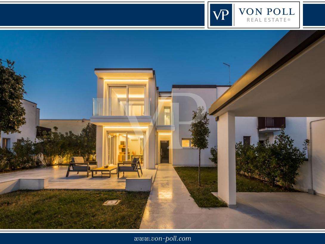 casa indipendente in vendita a Caorle in zona Porto Santa Margherita