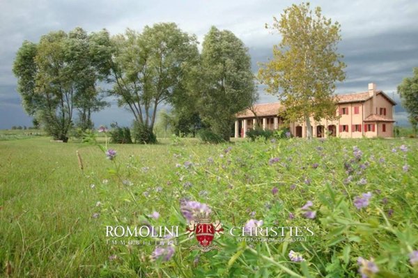 casa indipendente in vendita a Caorle
