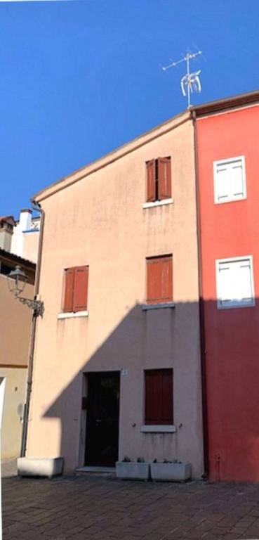casa indipendente in vendita a Caorle