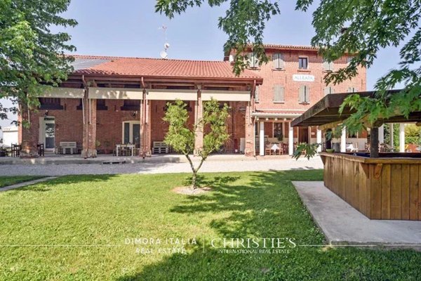 casa indipendente in vendita a Caorle