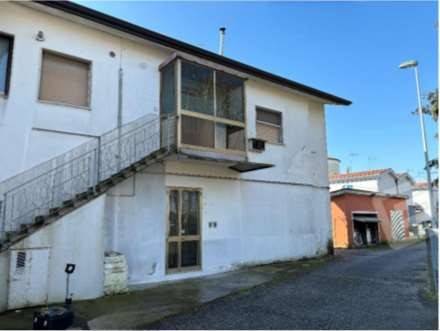 casa indipendente in vendita a Caorle