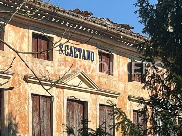 intera palazzina in vendita a Caorle in zona San Gaetano