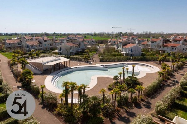 casa indipendente in vendita a Caorle