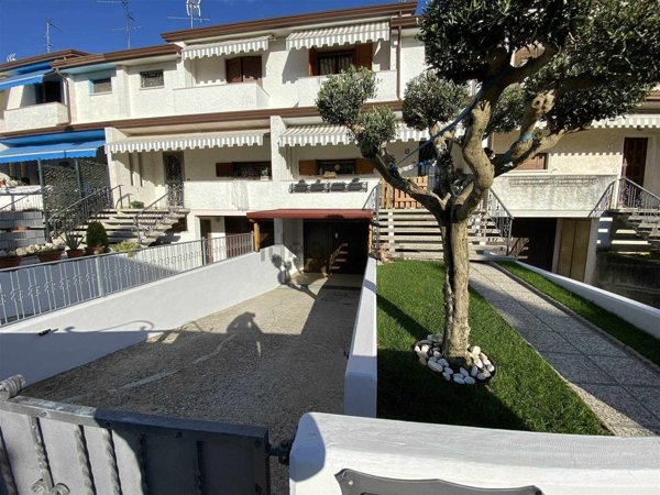 appartamento in vendita a Caorle in zona Ottava Presa