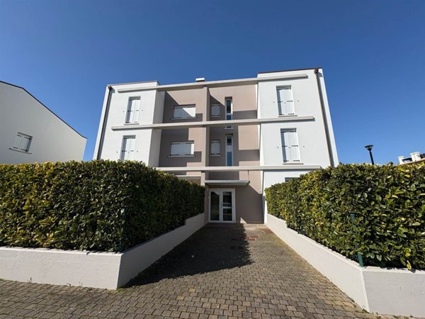 appartamento in vendita a Caorle in zona Porto Santa Margherita