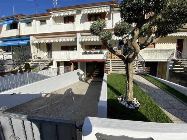appartamento in vendita a Caorle in zona Ottava Presa