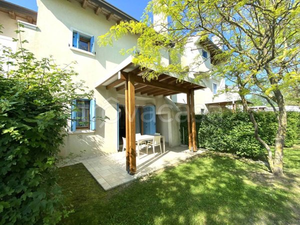 casa indipendente in vendita a Caorle