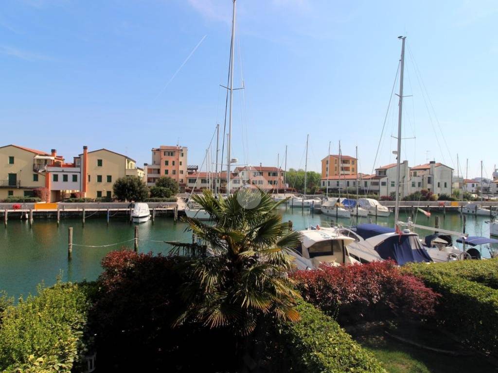 casa indipendente in vendita a Caorle