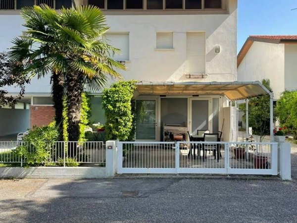 casa indipendente in vendita a Caorle in zona Porto Santa Margherita