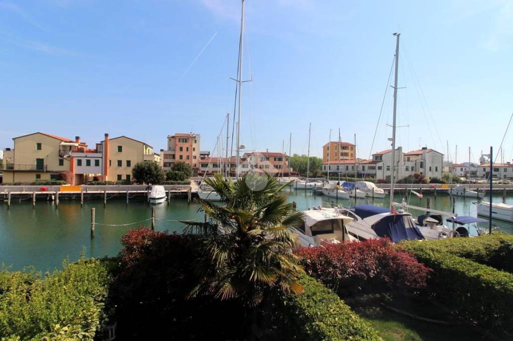 casa indipendente in vendita a Caorle