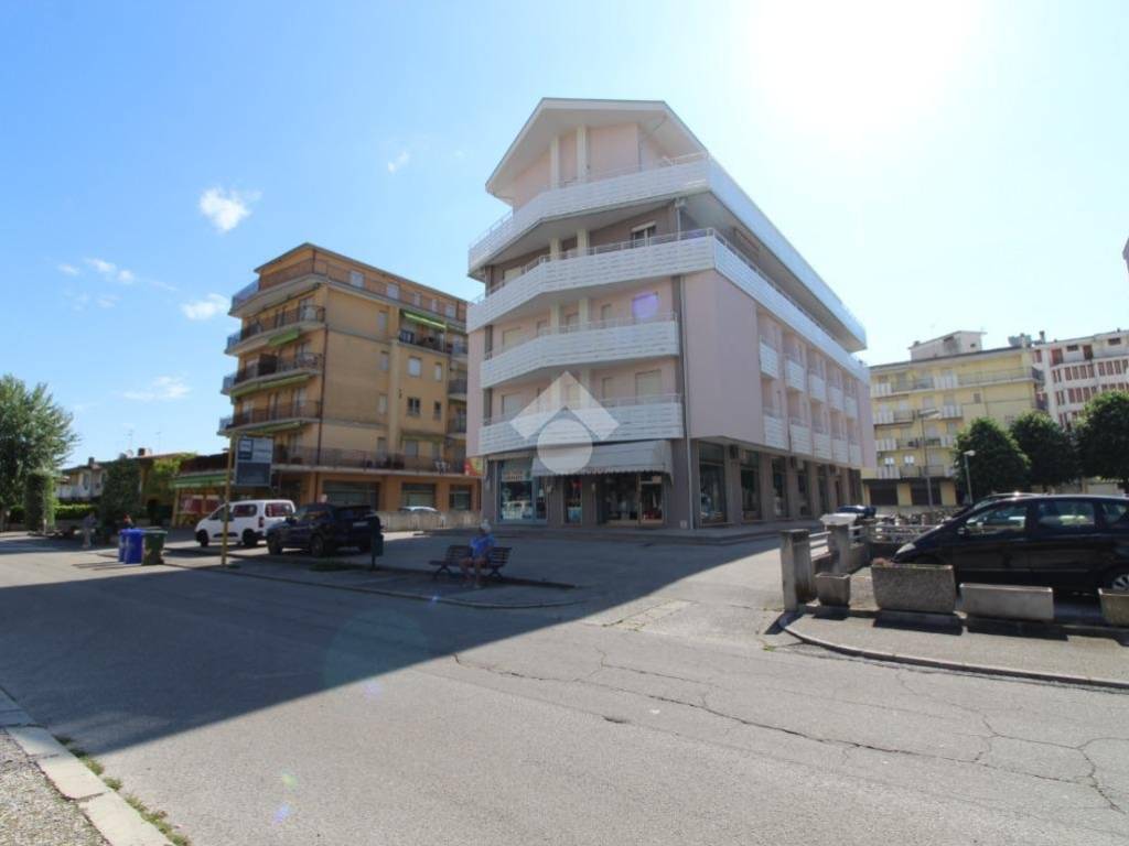 appartamento in vendita a Caorle in zona Porto Santa Margherita