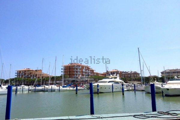appartamento in vendita a Caorle in zona Porto Santa Margherita