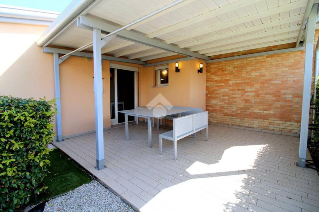 casa indipendente in vendita a Caorle in zona Porto Santa Margherita