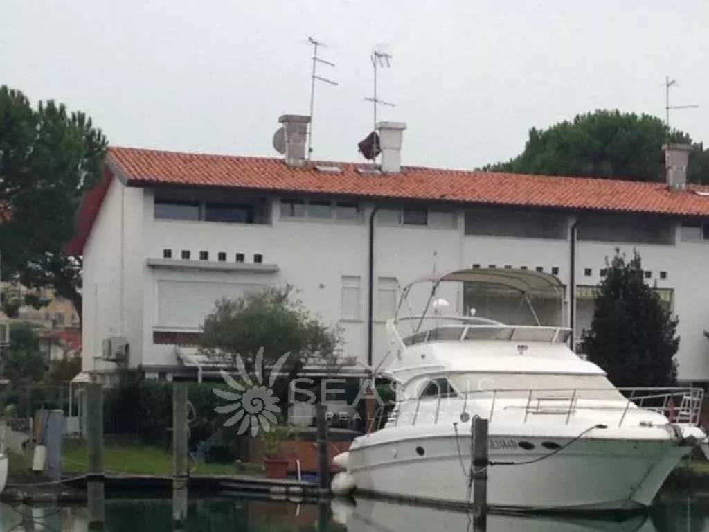 casa indipendente in vendita a Caorle in zona Porto Santa Margherita