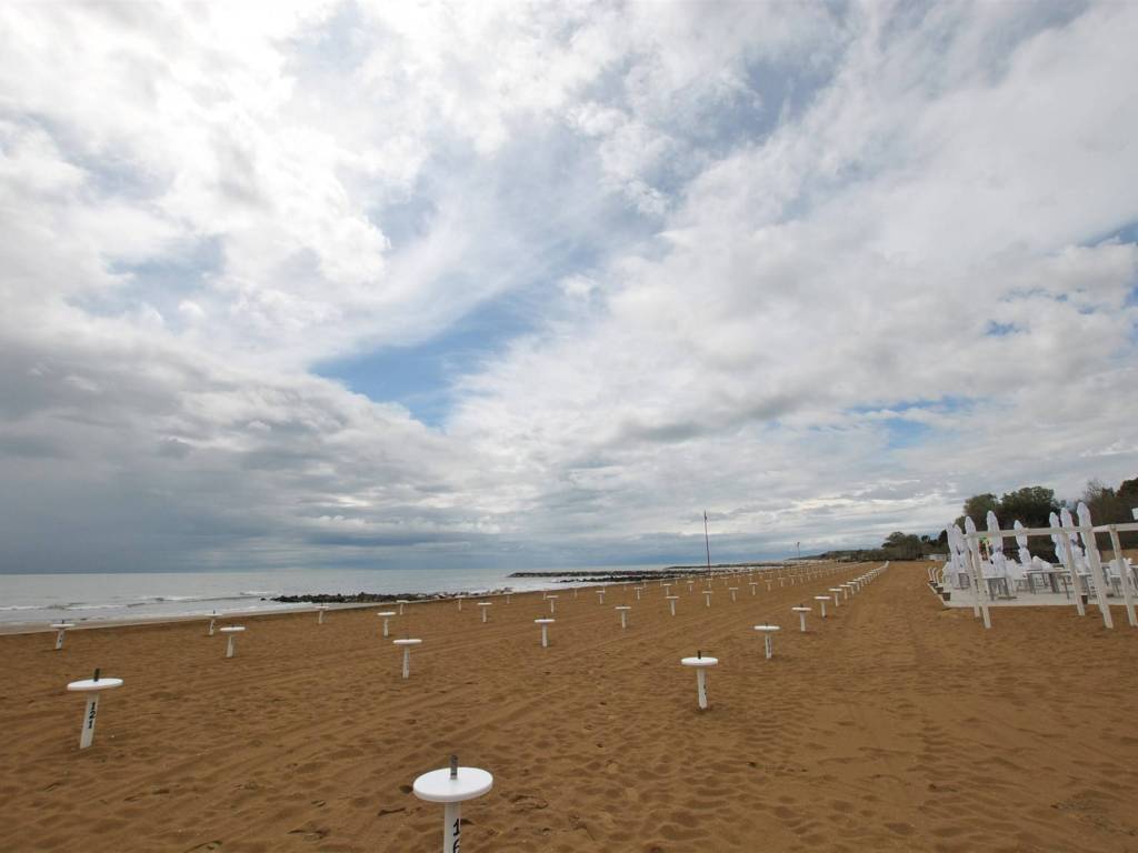 appartamento in vendita a Caorle in zona Duna Verde