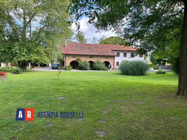 casa indipendente in vendita a Caorle