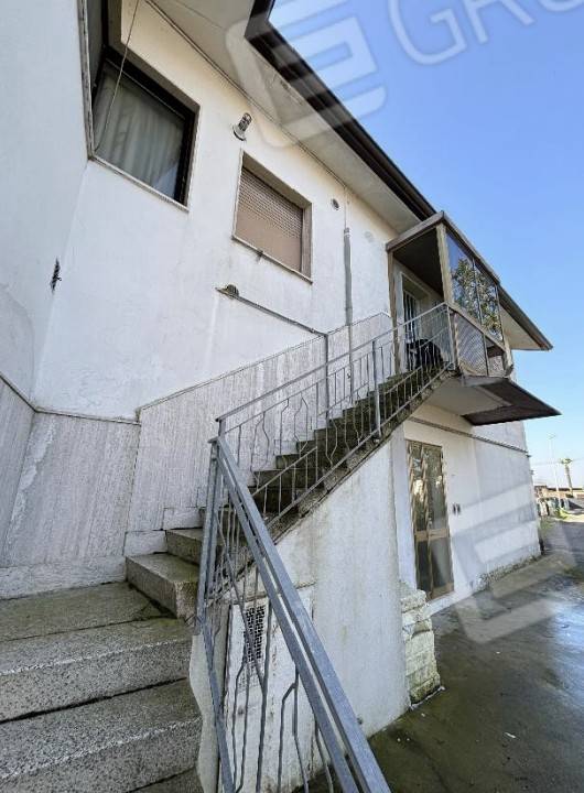 locale di sgombero in vendita a Caorle