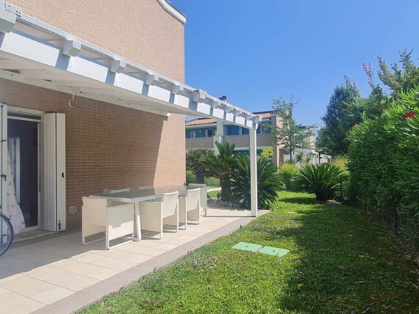 casa indipendente in vendita a Caorle