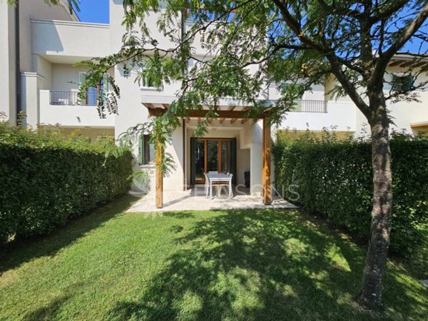 casa indipendente in vendita a Caorle
