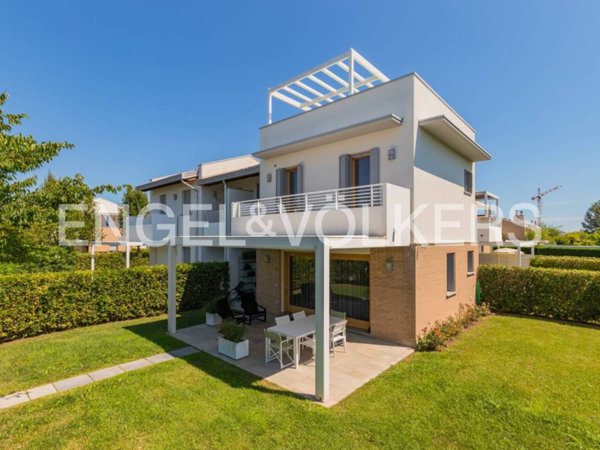 casa indipendente in vendita a Caorle in zona Porto Santa Margherita