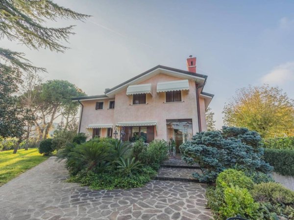 casa indipendente in vendita a Caorle