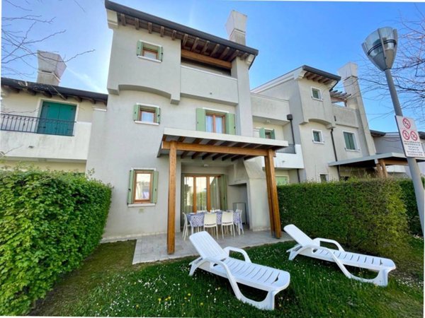 casa indipendente in vendita a Caorle