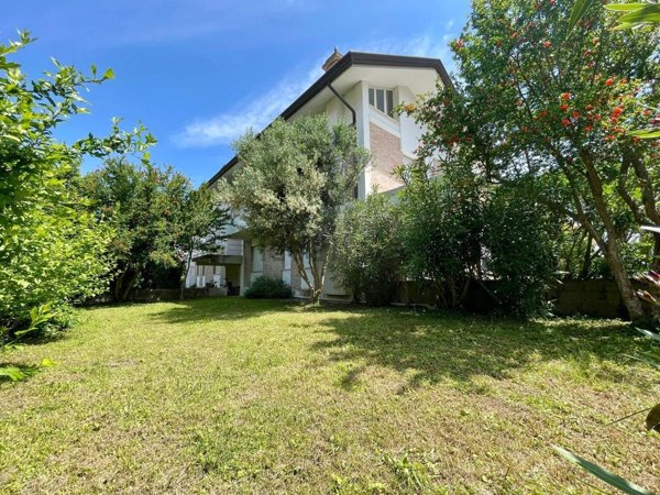 appartamento in vendita a Caorle in zona Porto Santa Margherita