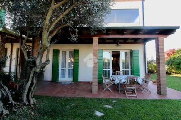 casa indipendente in vendita a Caorle