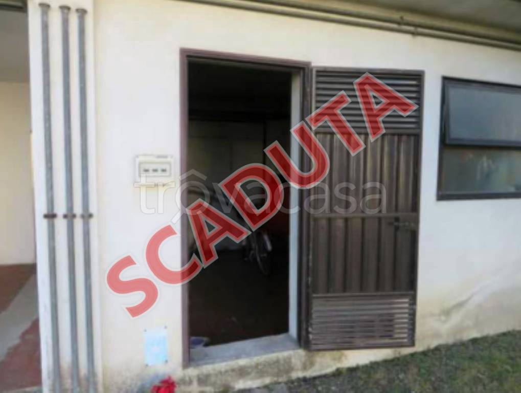 locale di sgombero in vendita a Caorle