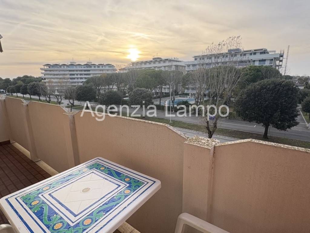 appartamento in vendita a Caorle in zona Porto Santa Margherita