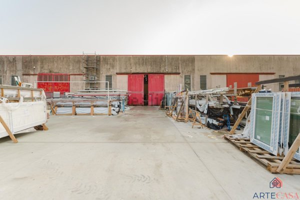 capannone in vendita a Caorle in zona San Giorgio di Livenza