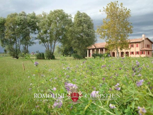 casa indipendente in vendita a Caorle