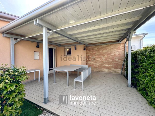 casa indipendente in vendita a Caorle
