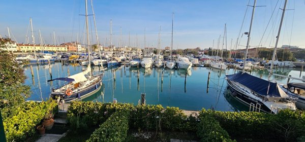 casa indipendente in vendita a Caorle