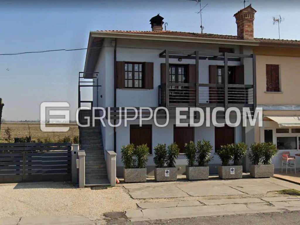 casa indipendente in vendita a Caorle