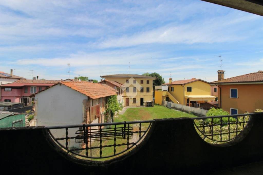 casa indipendente in vendita a Caorle