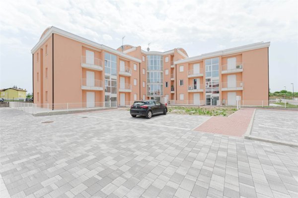 appartamento in vendita a Caorle in zona Ottava Presa
