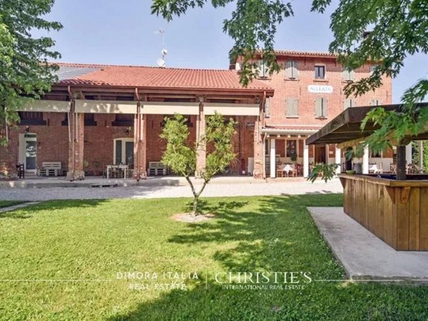 casa indipendente in vendita a Caorle