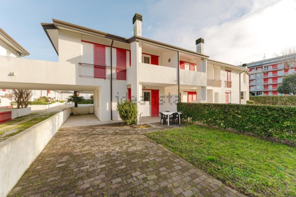 casa indipendente in vendita a Caorle in zona Porto Santa Margherita