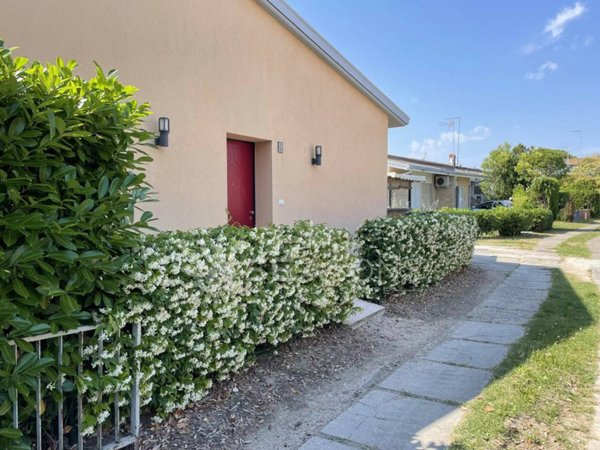 casa indipendente in vendita a Caorle