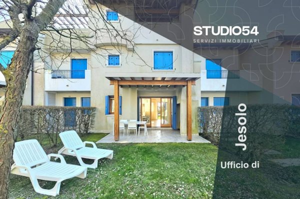 casa indipendente in vendita a Caorle