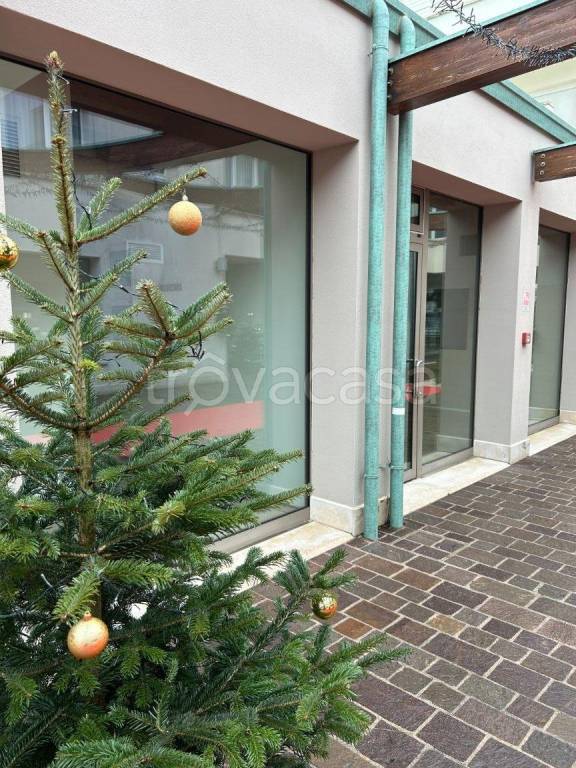 negozio in vendita a Caorle