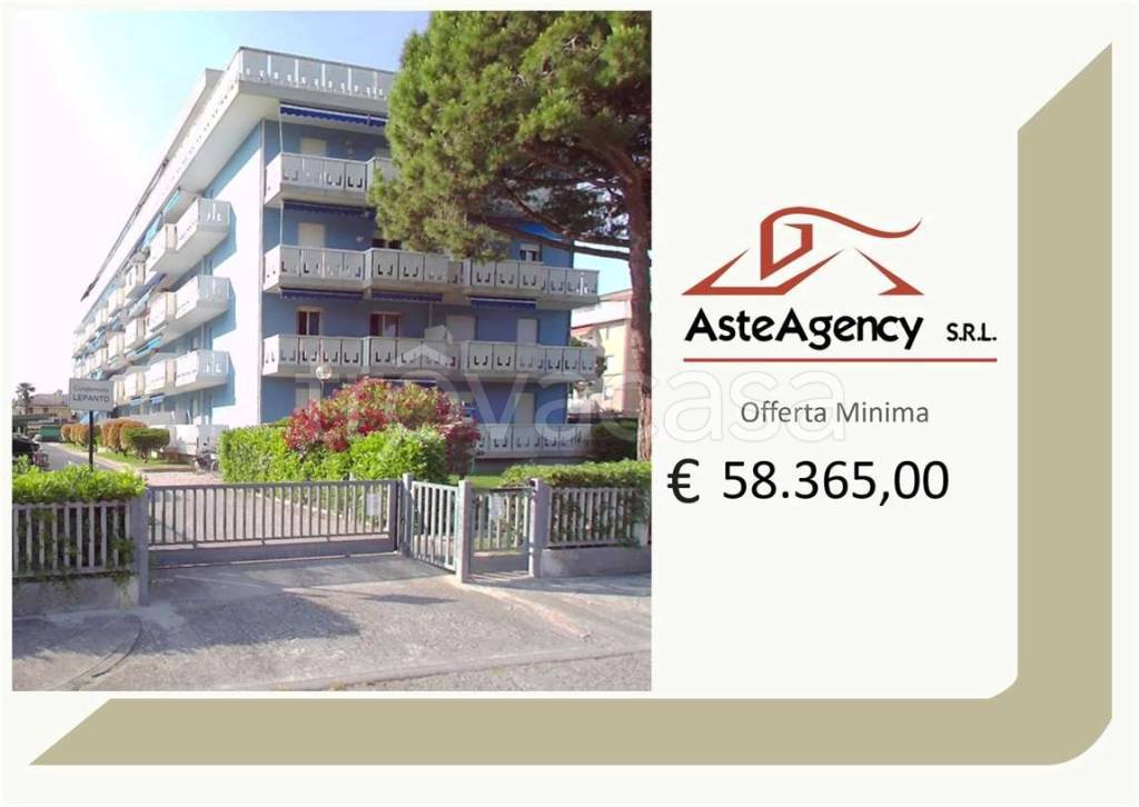 appartamento in vendita a Caorle in zona Porto Santa Margherita