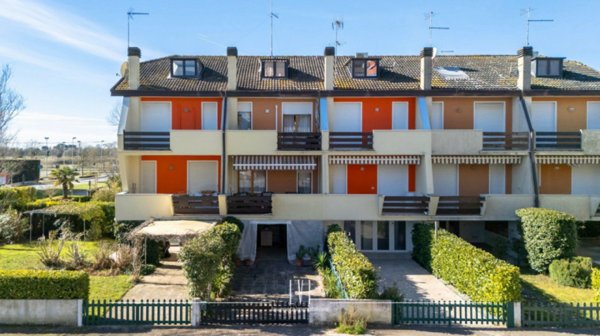 casa indipendente in vendita a Caorle in zona Porto Santa Margherita