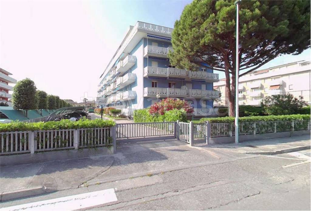 appartamento in vendita a Caorle in zona Porto Santa Margherita